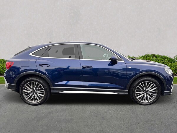 Used Audi Q3 2023 for sale - 76171507: Photo 3
