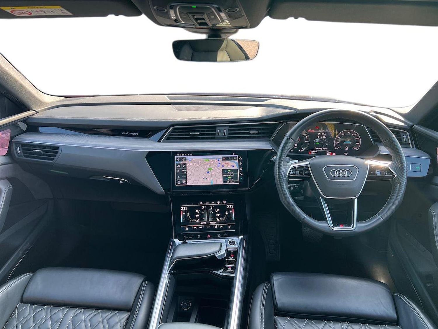 Used Audi e-tron 2022 for sale - 78131769: Photo 10