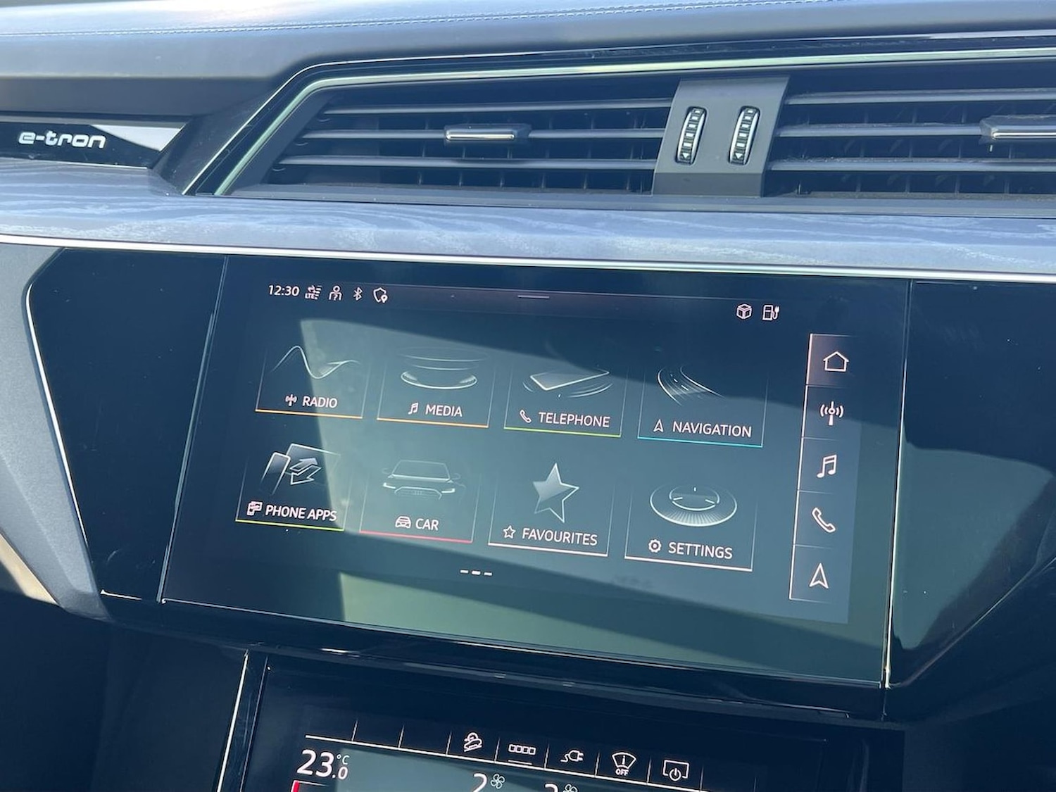 Used Audi e-tron 2022 for sale - 78131769: Photo 27