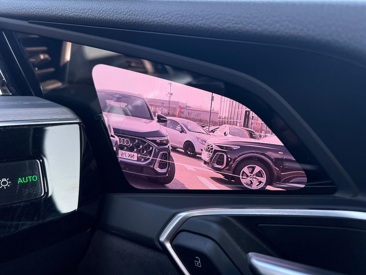 Used Audi e-tron 2022 for sale - 78131769: Photo 42