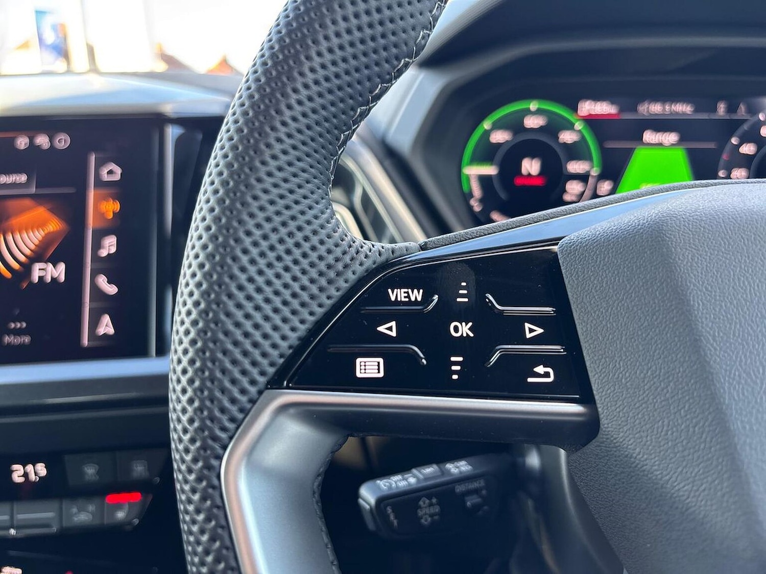 Used Audi Q4 e-tron 2023 for sale - 76859252: Photo 27