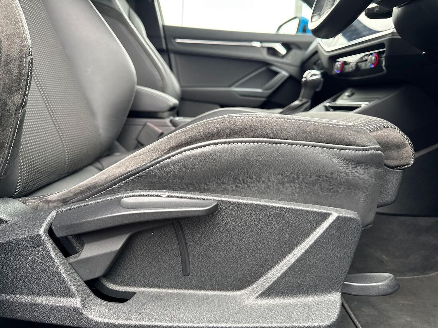 Used Audi Q3 2021 for sale - 76288594: Photo 30