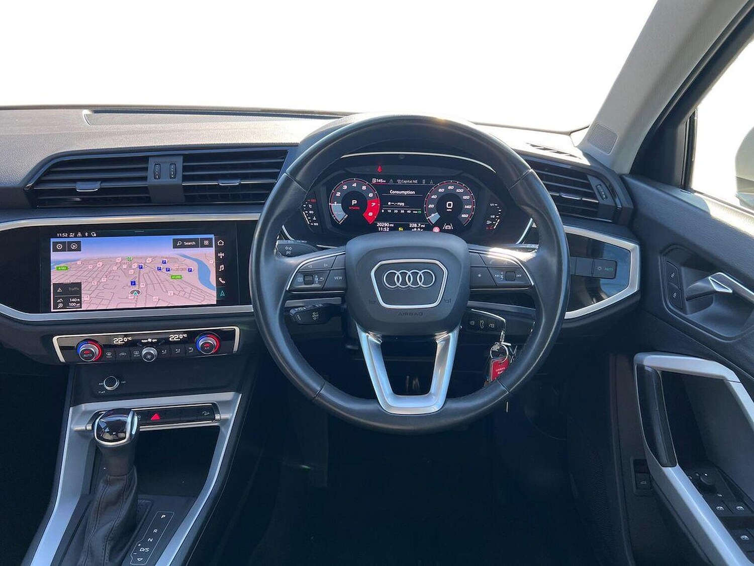 Used Audi Q3 2023 for sale - 77946078: Photo 9