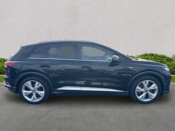 Used Audi Q4 e-tron 2023 for sale - 78305469: Photo