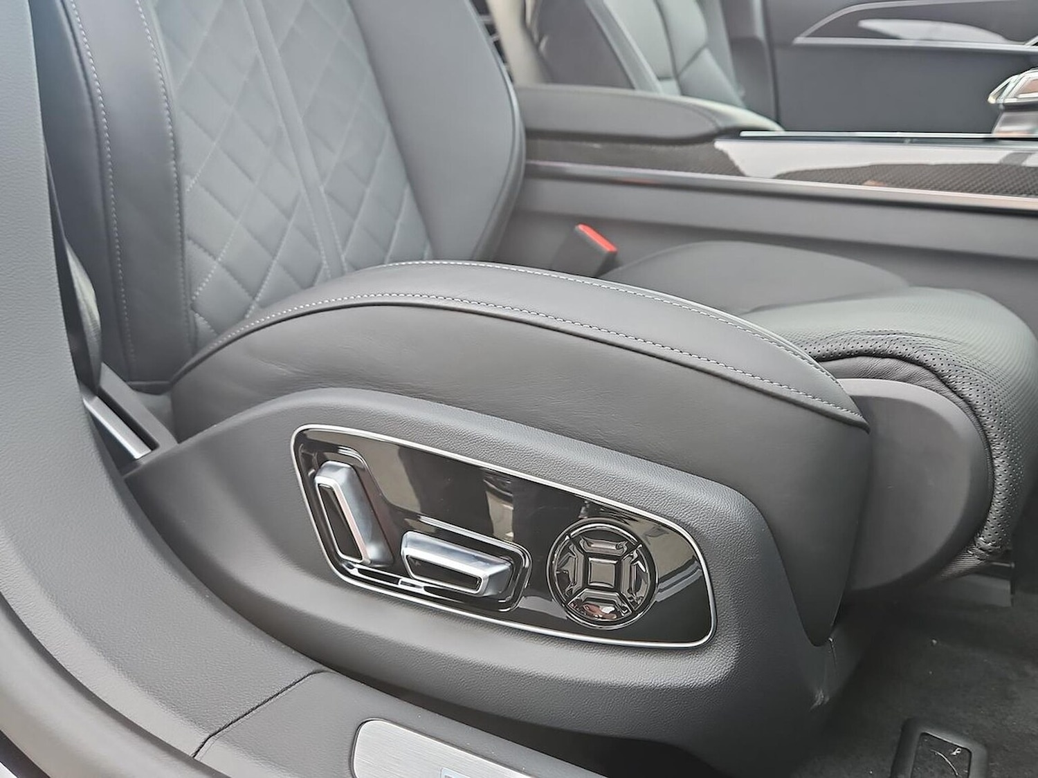 Used Audi A8 2025 for sale - 77938253: Photo 30