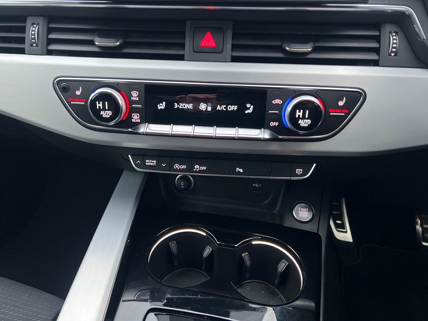 Used Audi A4 2023 for sale - 77845283: Photo 12