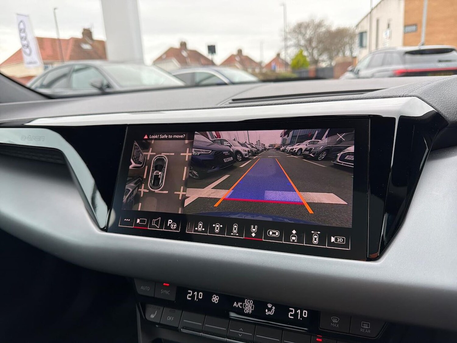 Used Audi e-tron GT 2023 for sale - 77489330: Photo 23