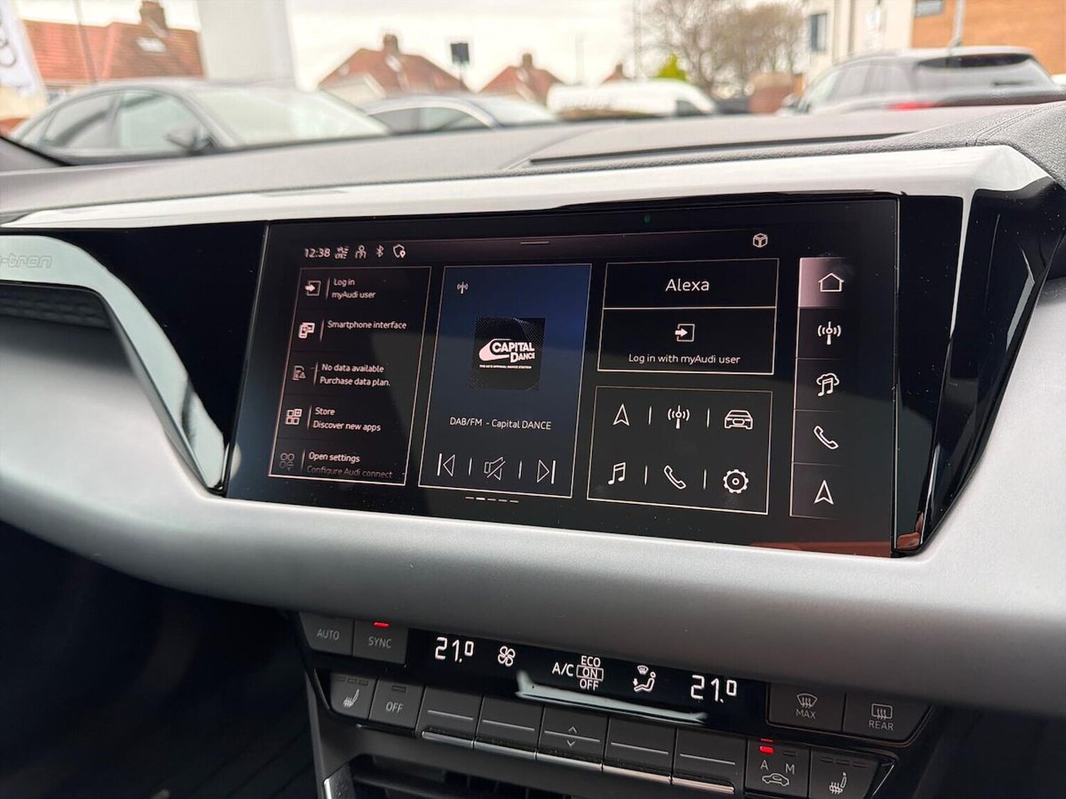 Used Audi e-tron GT 2023 for sale - 77489330: Photo 25