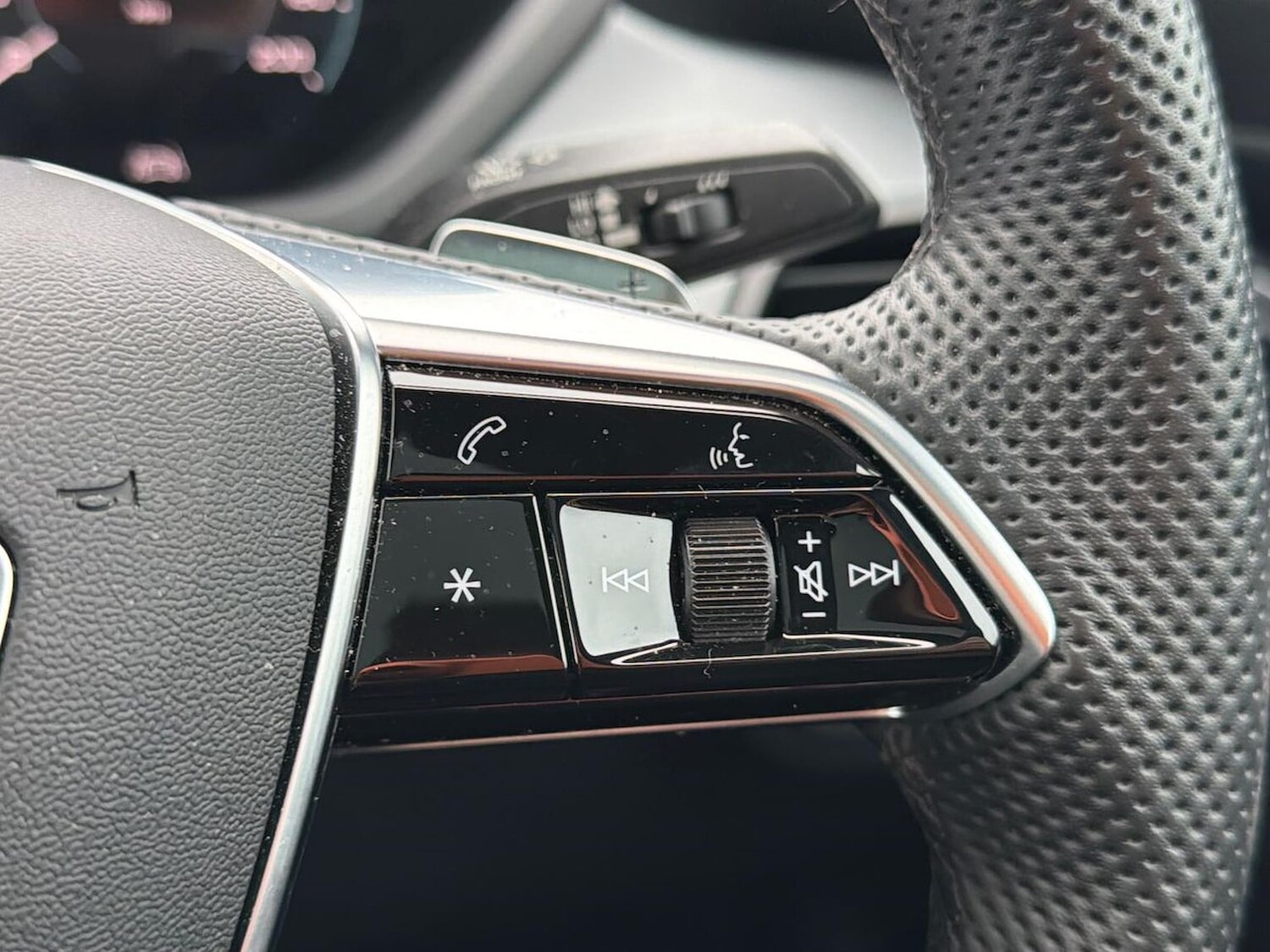 Used Audi e-tron GT 2023 for sale - 77489330: Photo 27