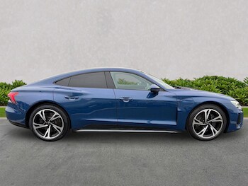 Used Audi e-tron GT 2023 for sale - 77489330: Photo