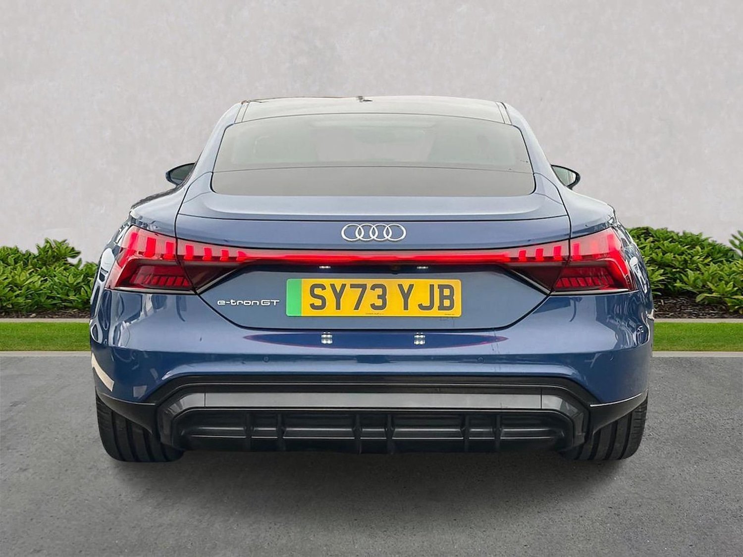 Used Audi e-tron GT 2023 for sale - 77489330: Photo 4