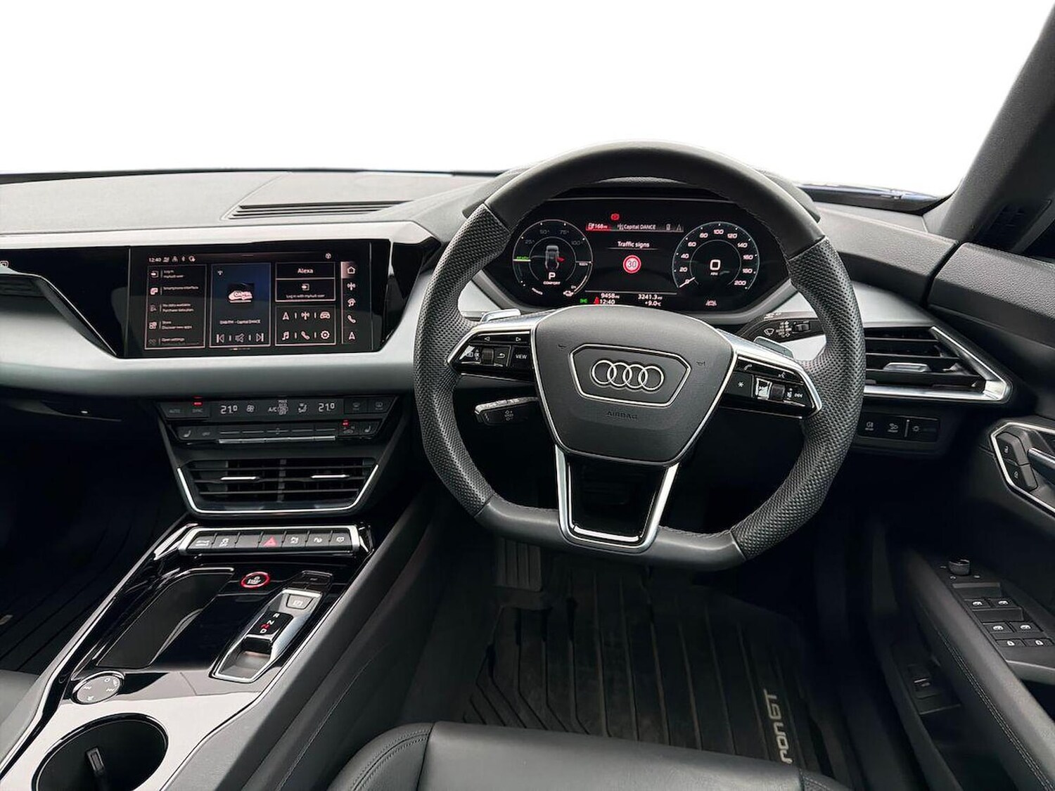Used Audi e-tron GT 2023 for sale - 77489330: Photo 9