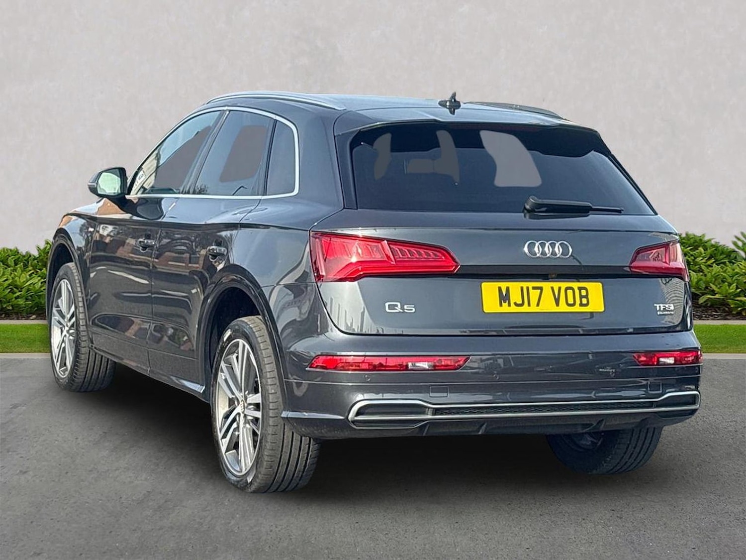 Used Audi Q5 2017 for sale - 78053575: Photo 2