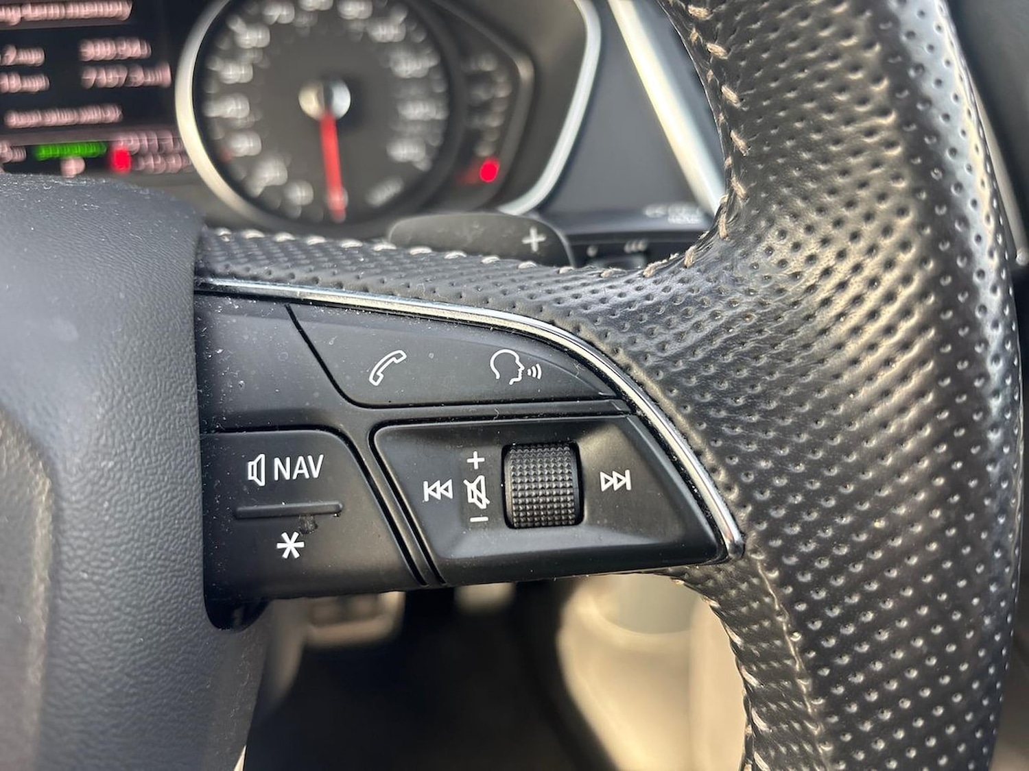 Used Audi Q5 2017 for sale - 78053575: Photo 26