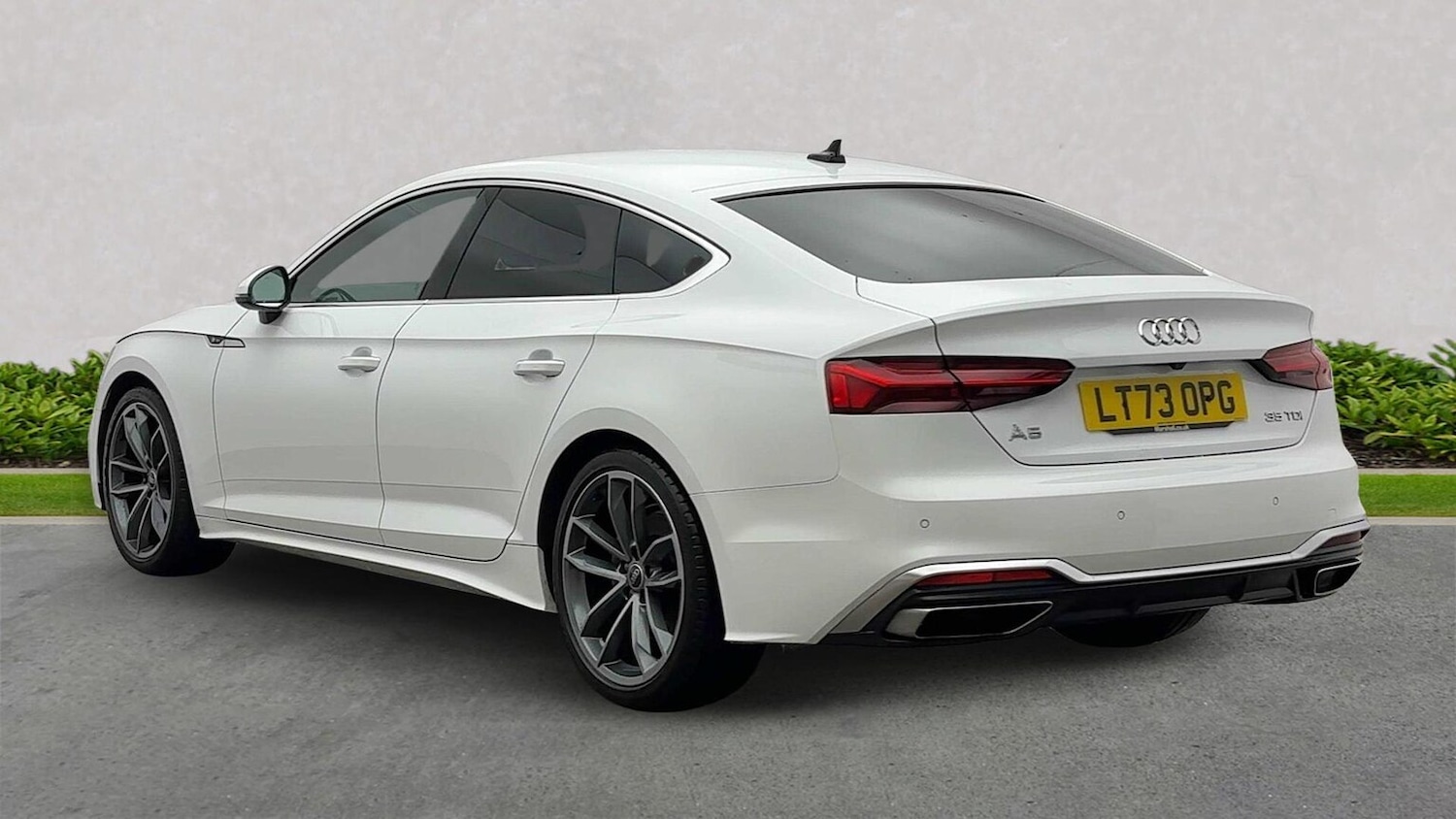 Used Audi A5 2023 for sale - 77059826: Photo 2