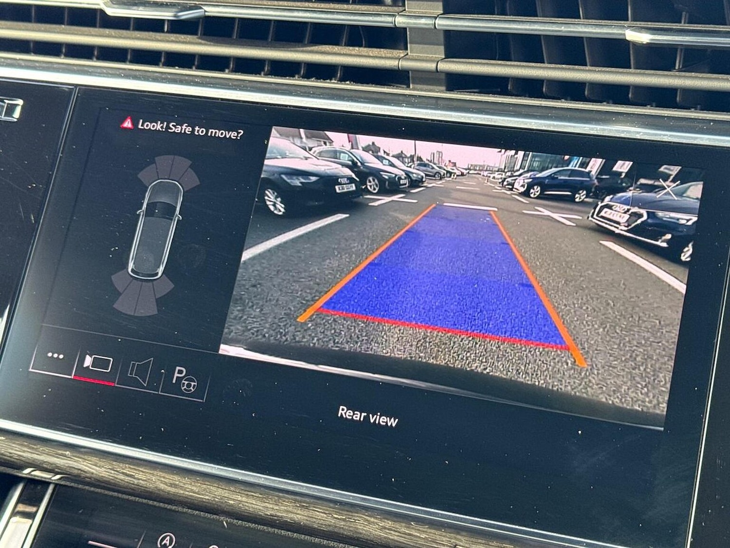 Used Audi Q7 2022 for sale - 77635488: Photo 23