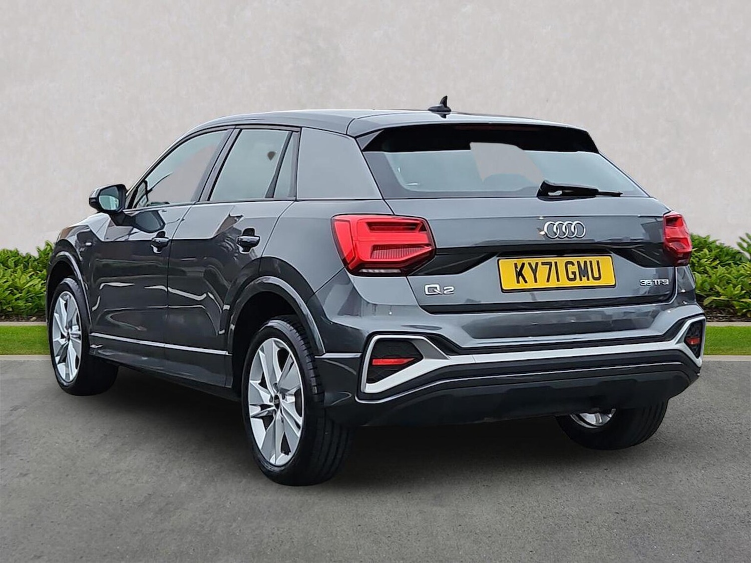 Used Audi Q2 2021 for sale - 76559734: Photo 2