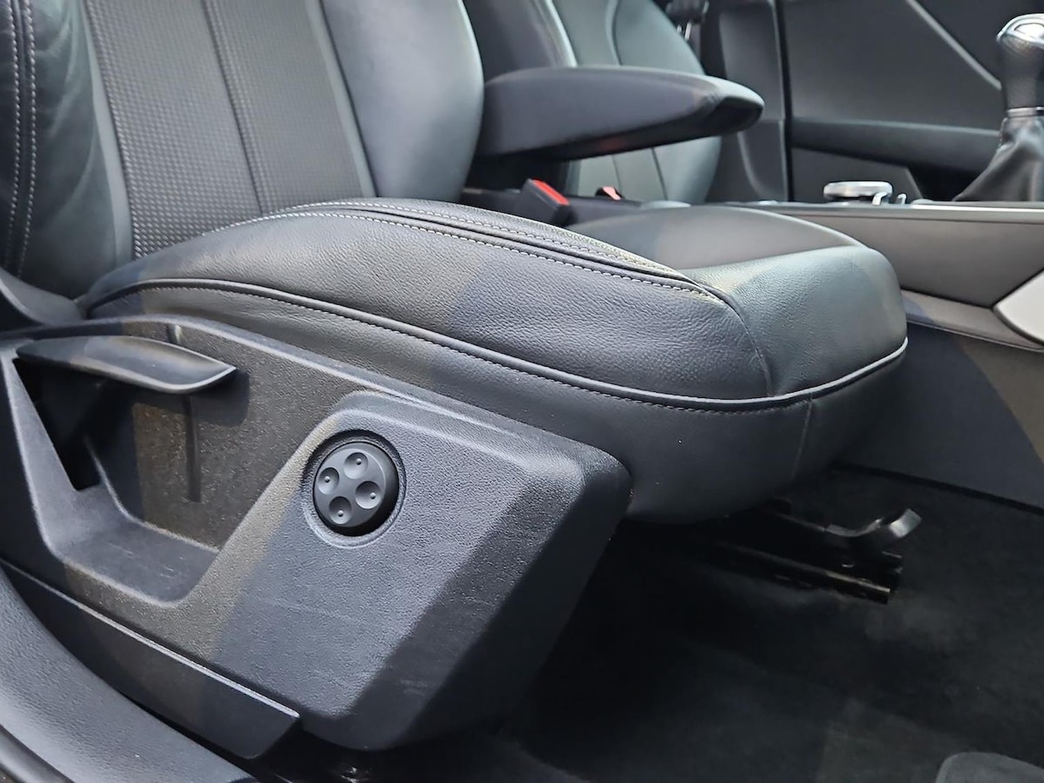 Used Audi Q2 2021 for sale - 76559734: Photo 30