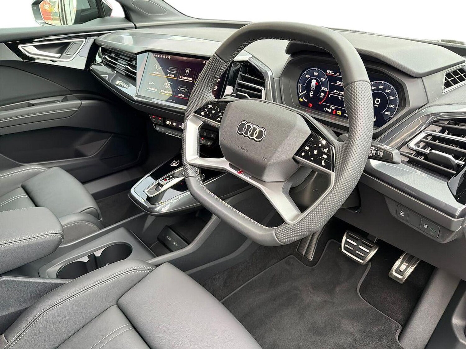 Used Audi Q4 e-tron 2025 for sale - 76763478: Photo 15