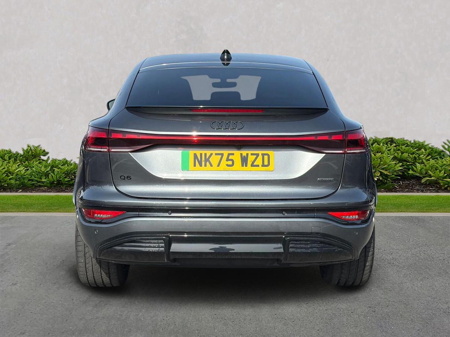 Used Audi Q6 e-tron 2026 for sale - 77973954: Photo 4