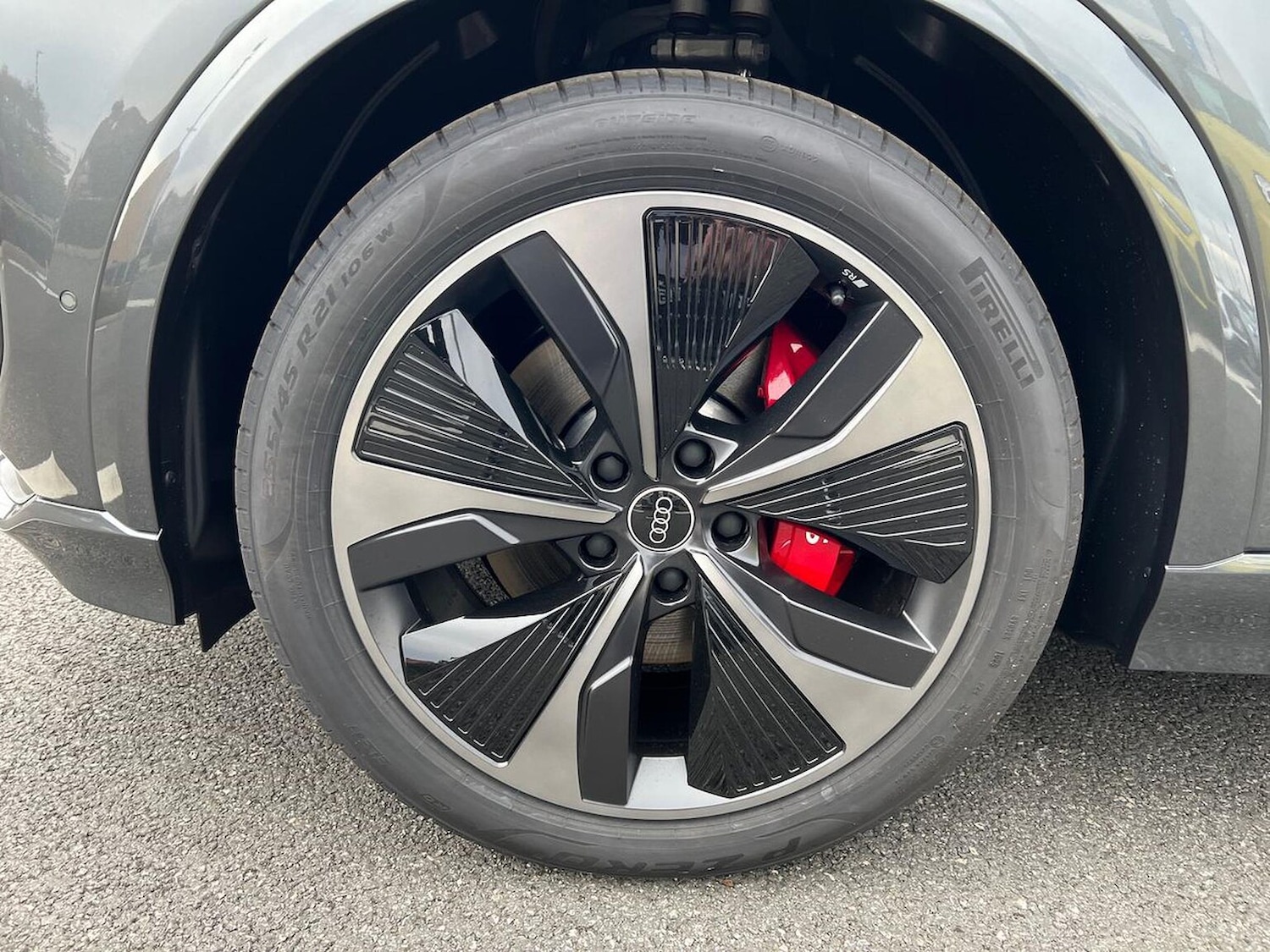 Used Audi Q6 e-tron 2025 for sale - 76884991: Photo 6