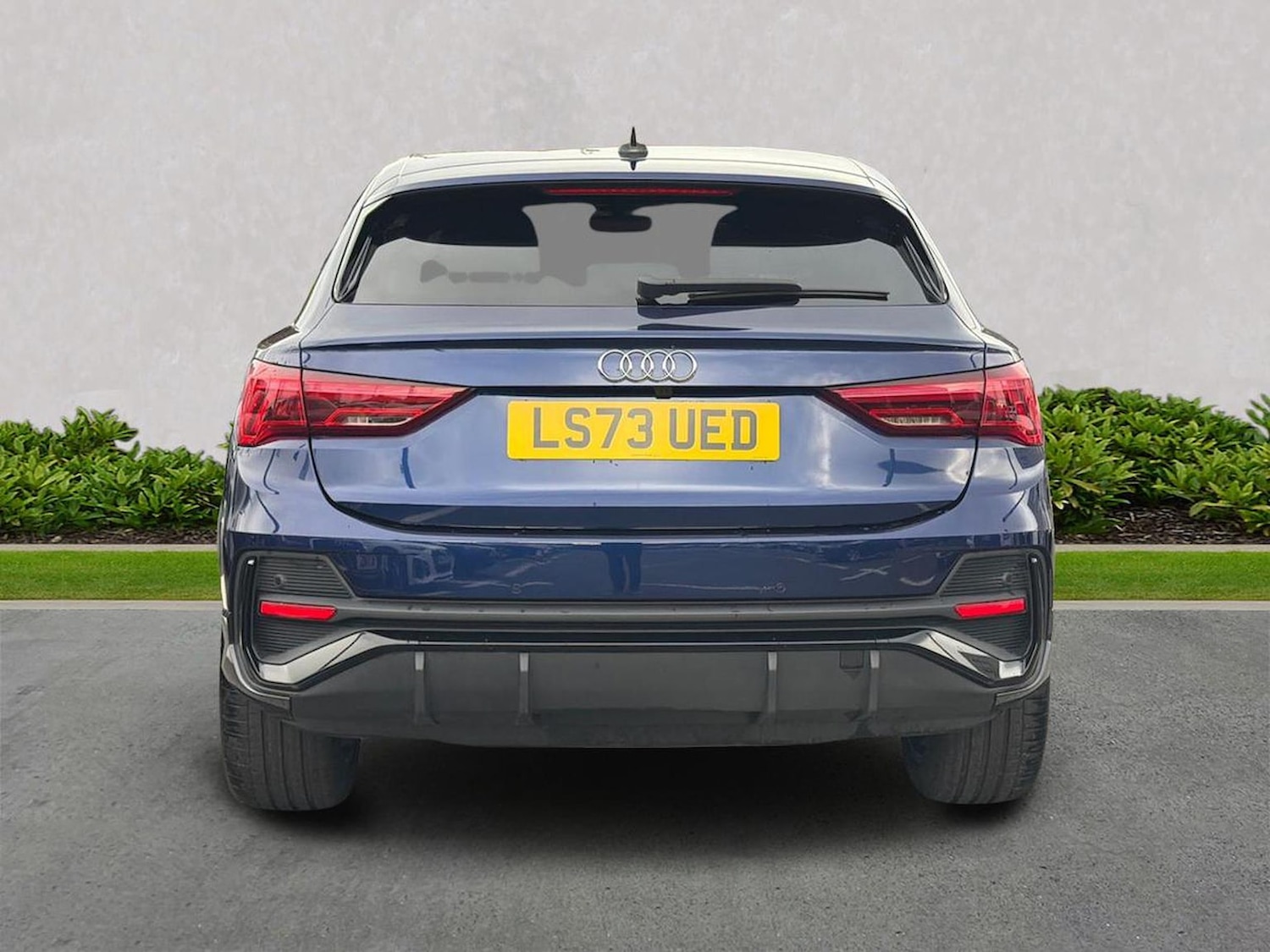 Used Audi Q3 2023 for sale - 76225124: Photo 4