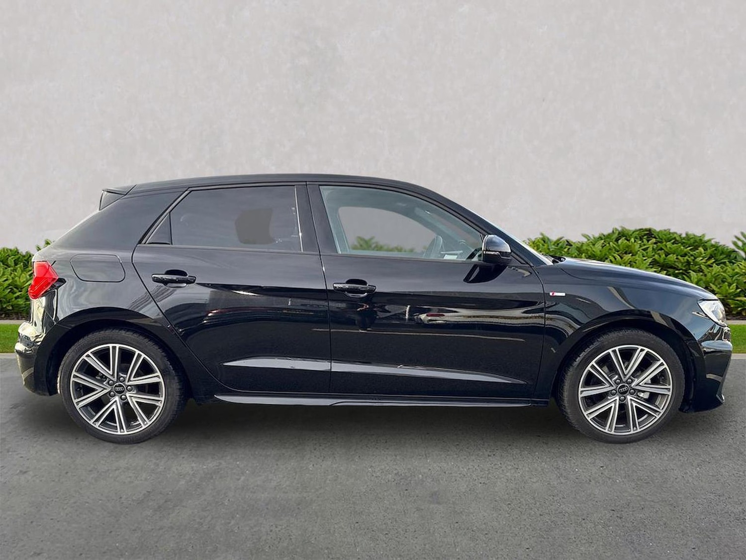 Used Audi A1 2025 for sale - 77528843: Photo 3