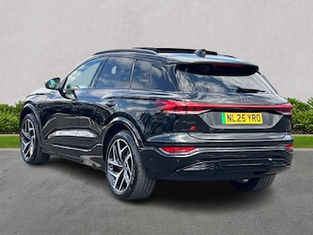 Used Audi Q6 e-tron 2025 for sale - 75436953: Photo