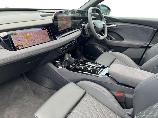 Used Audi Q6 e-tron 2025 for sale - 75436953: Photo 7