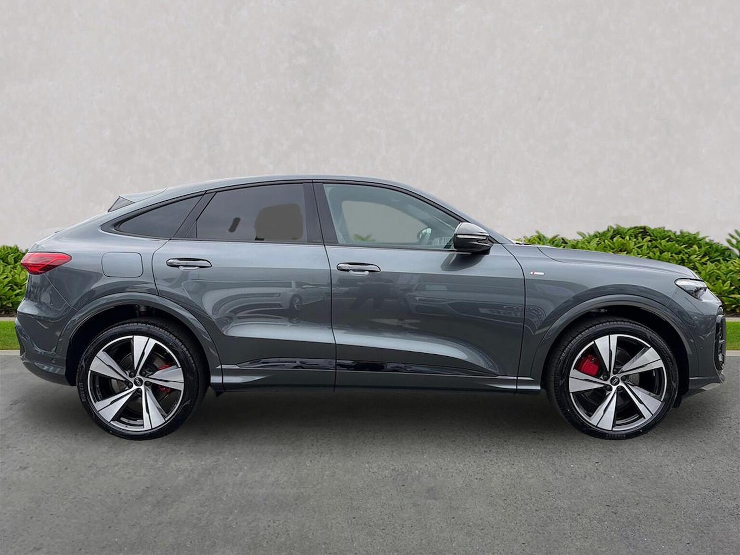 Used Audi Q5 2025 for sale - 77745134: Photo 3