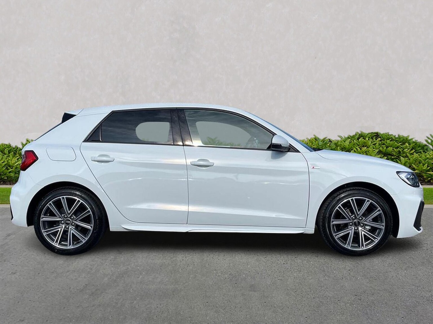Used Audi A1 2025 for sale - 76171531: Photo 3