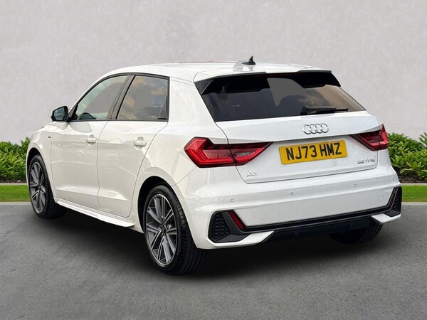 Used Audi A1 2023 for sale - 76310119: Photo 2