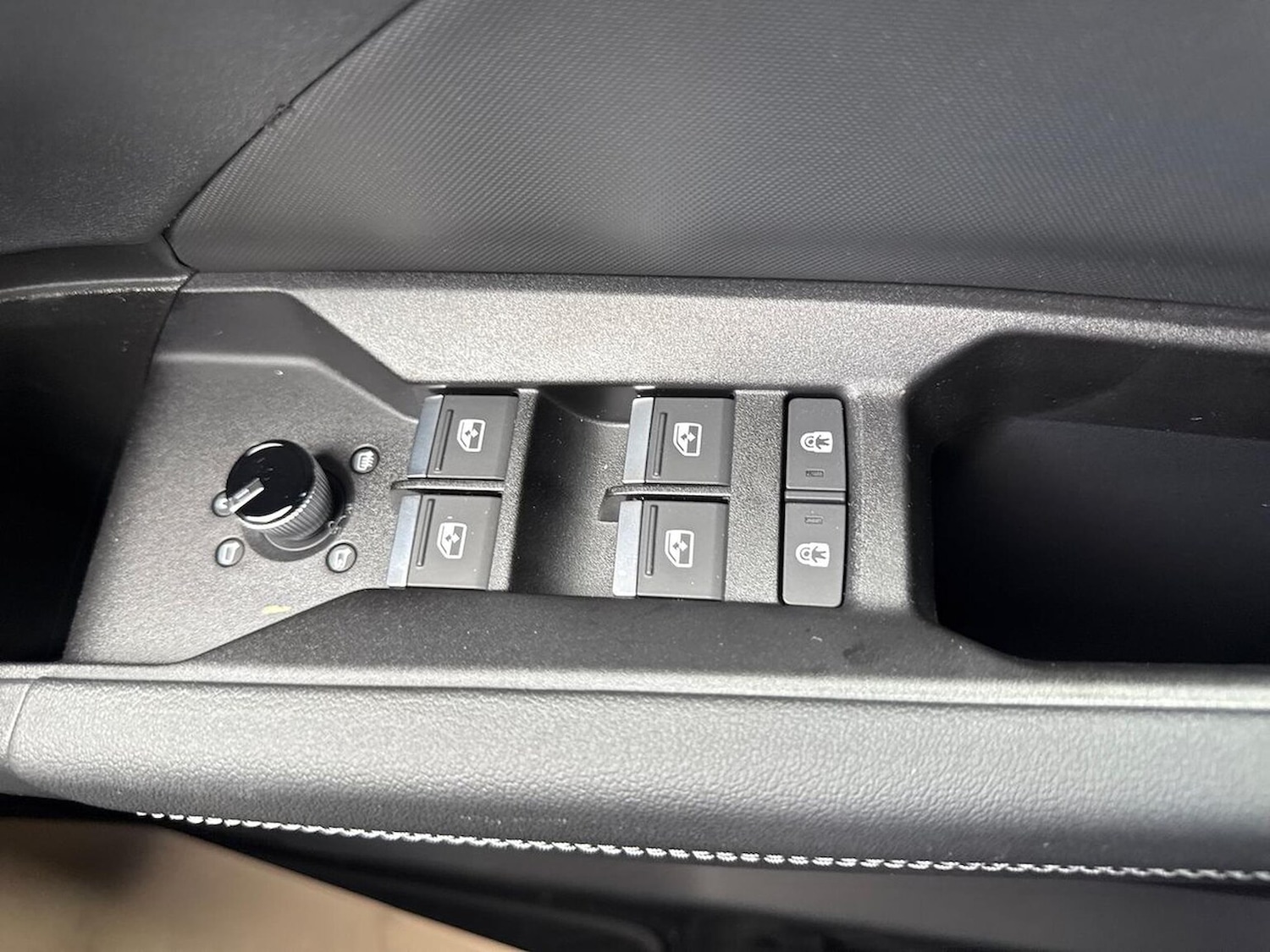 Used Audi Q4 e-tron 2025 for sale - 76449625: Photo 21