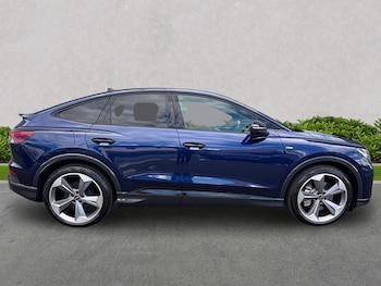Used Audi Q4 e-tron 2025 for sale - 76449625: Photo