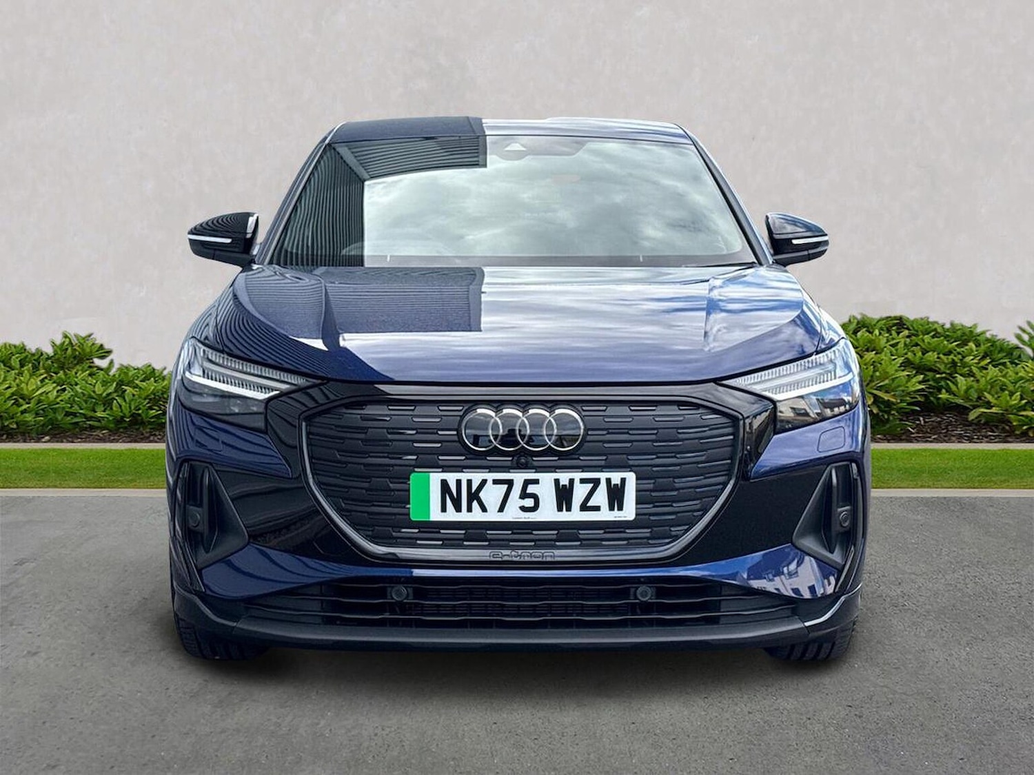 Used Audi Q4 e-tron 2025 for sale - 76449625: Photo 5