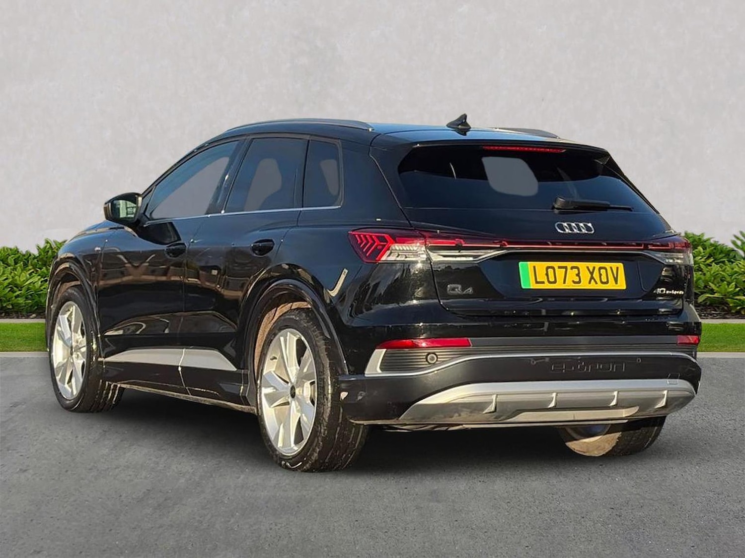 Used Audi Q4 e-tron 2023 for sale - 77489288: Photo 2