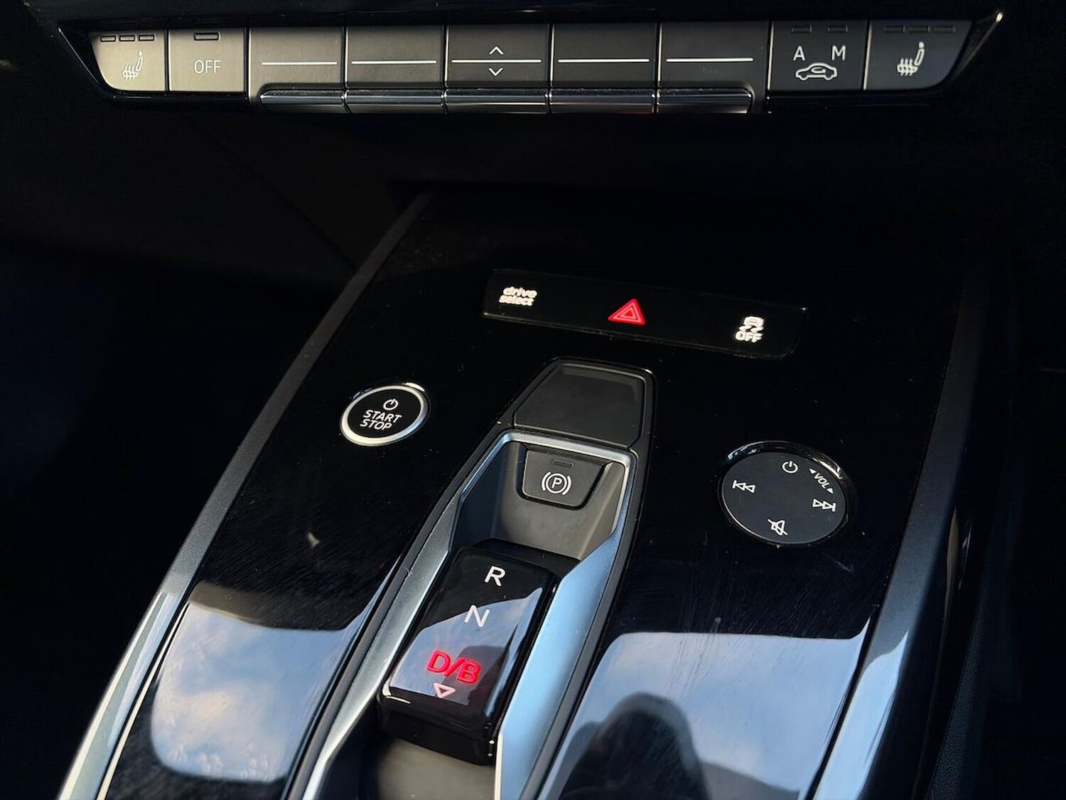 Used Audi Q4 e-tron 2023 for sale - 77489288: Photo 22