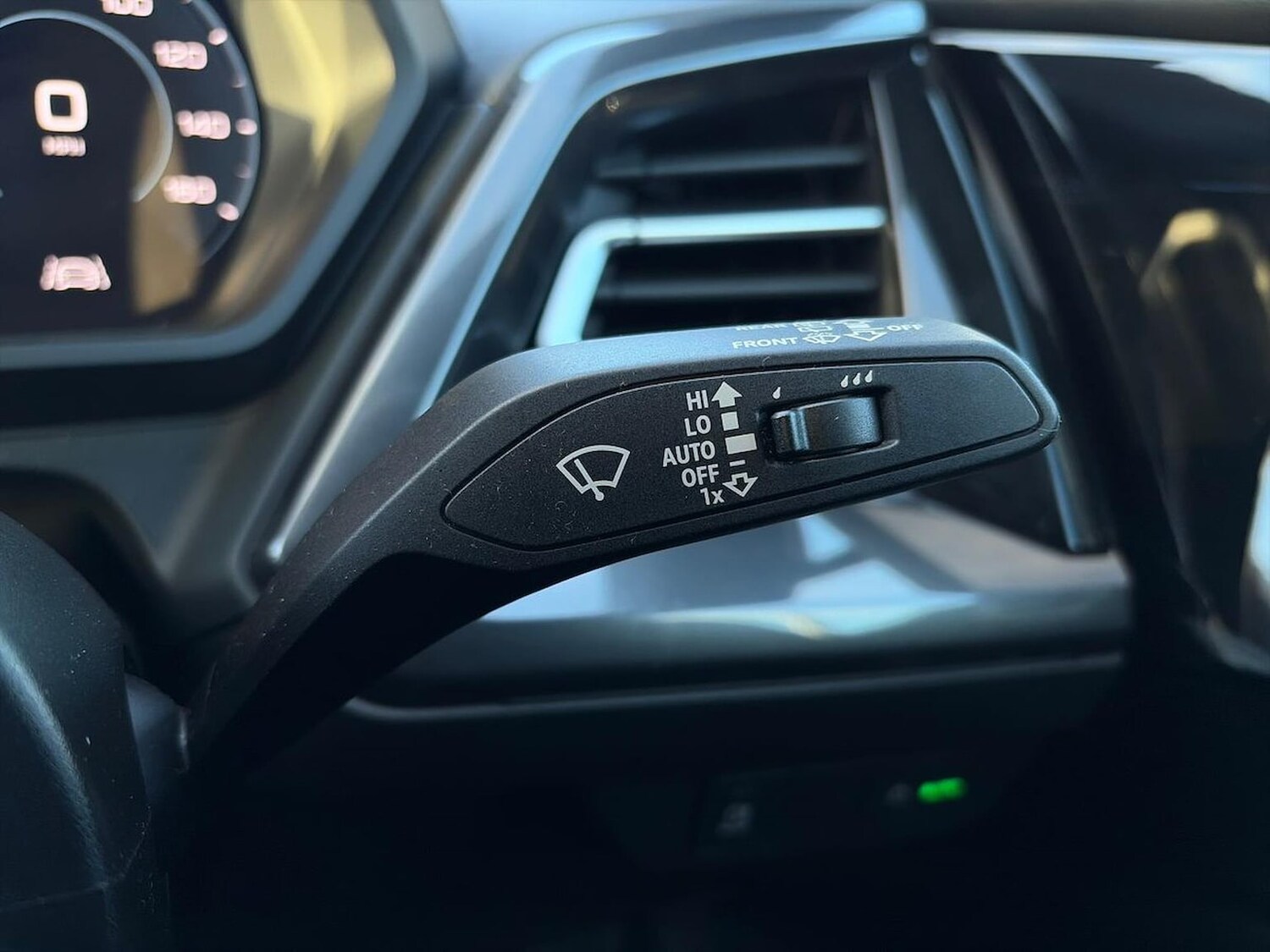 Used Audi Q4 e-tron 2023 for sale - 77489288: Photo 28