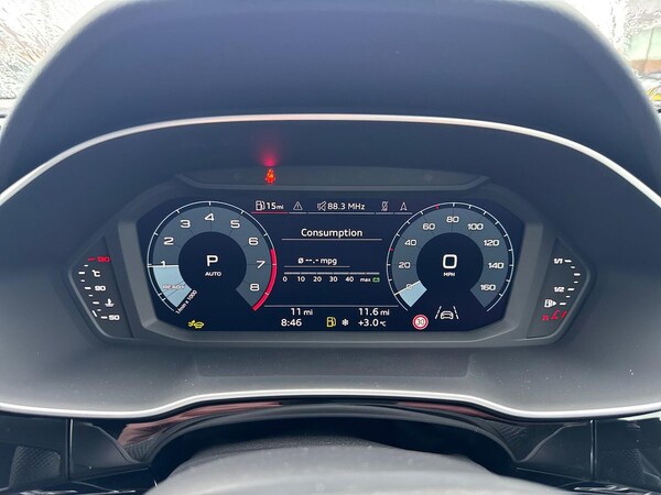Used Audi Q3 2025 for sale - 75437371: Photo 10
