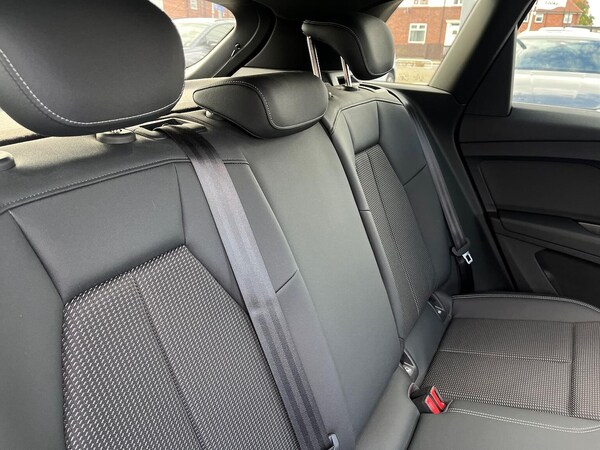 Used Audi Q4 e-tron 2022 for sale - 76149587: Photo 16
