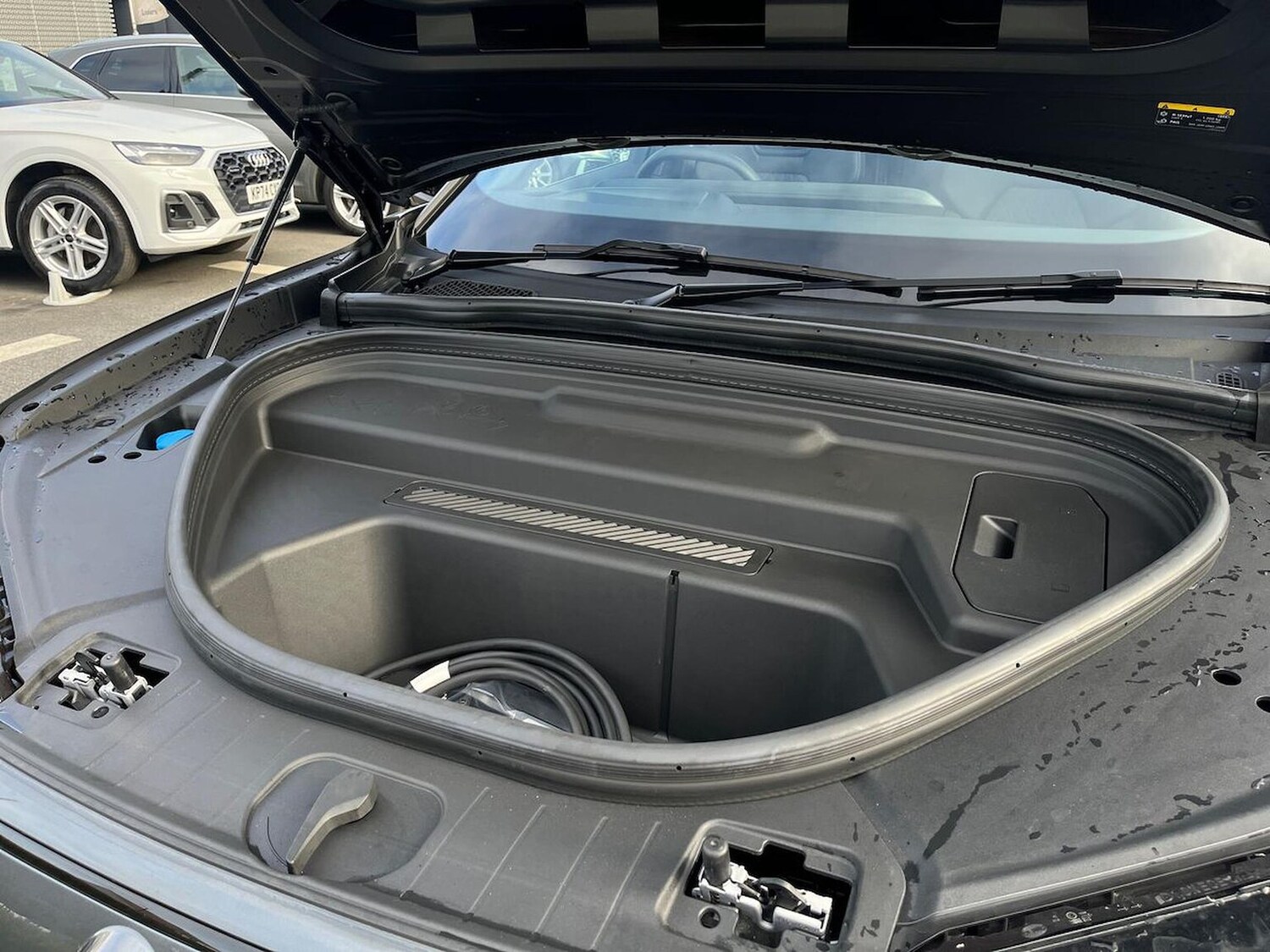 Used Audi Q6 e-tron 2024 for sale - 76174224: Photo 34