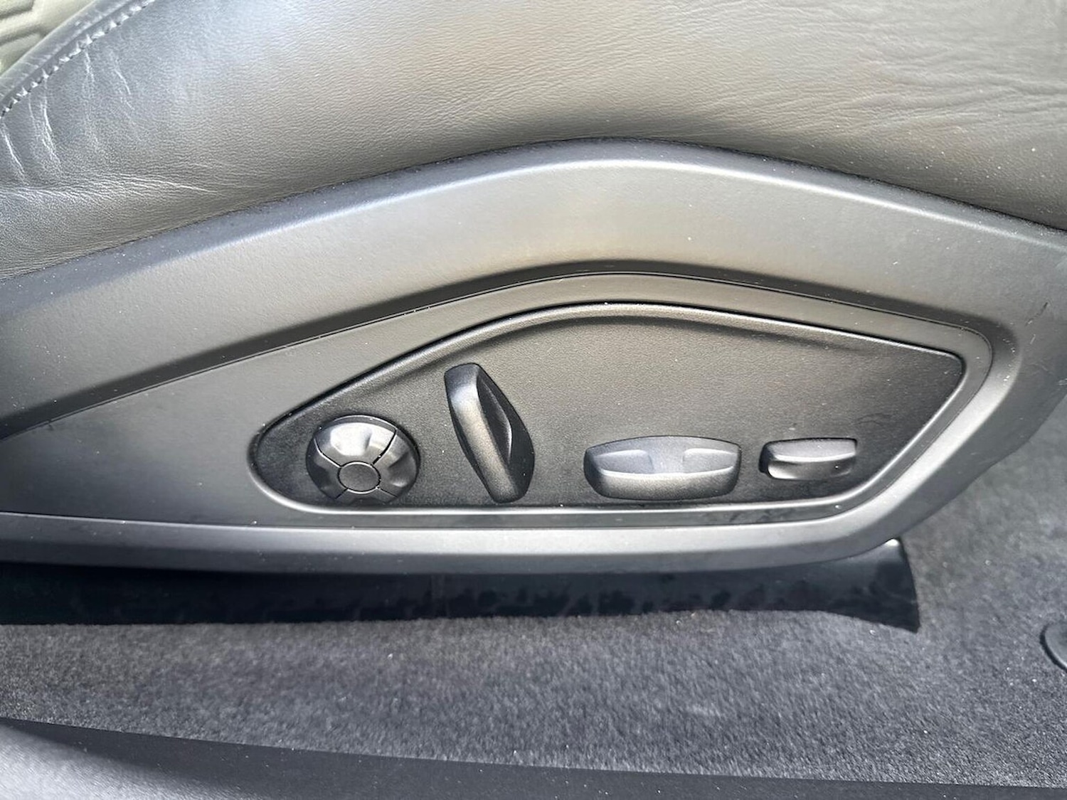 Used Audi RS e-tron GT 2023 for sale - 78192684: Photo 32