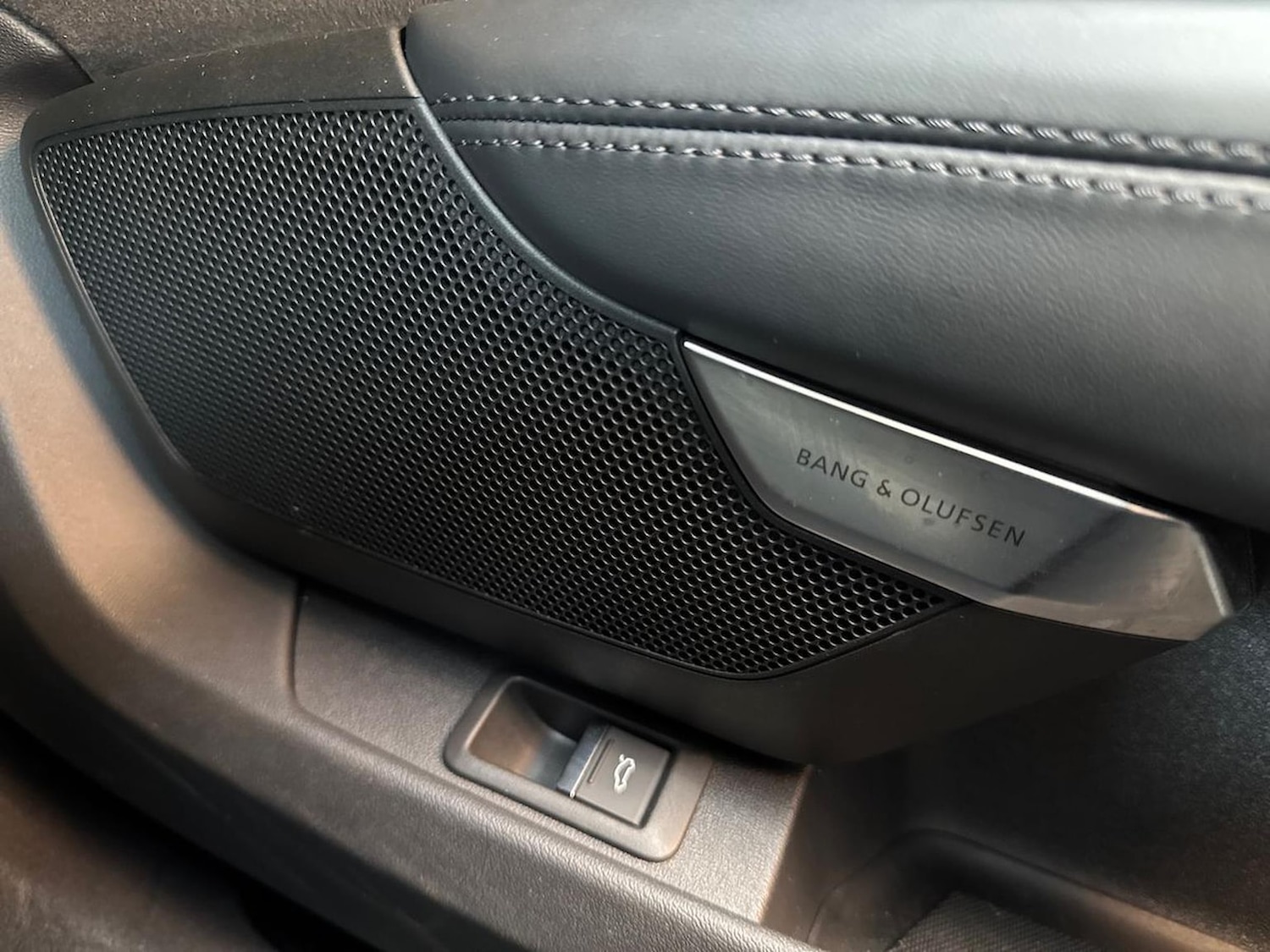 Used Audi RS e-tron GT 2023 for sale - 78192684: Photo 33