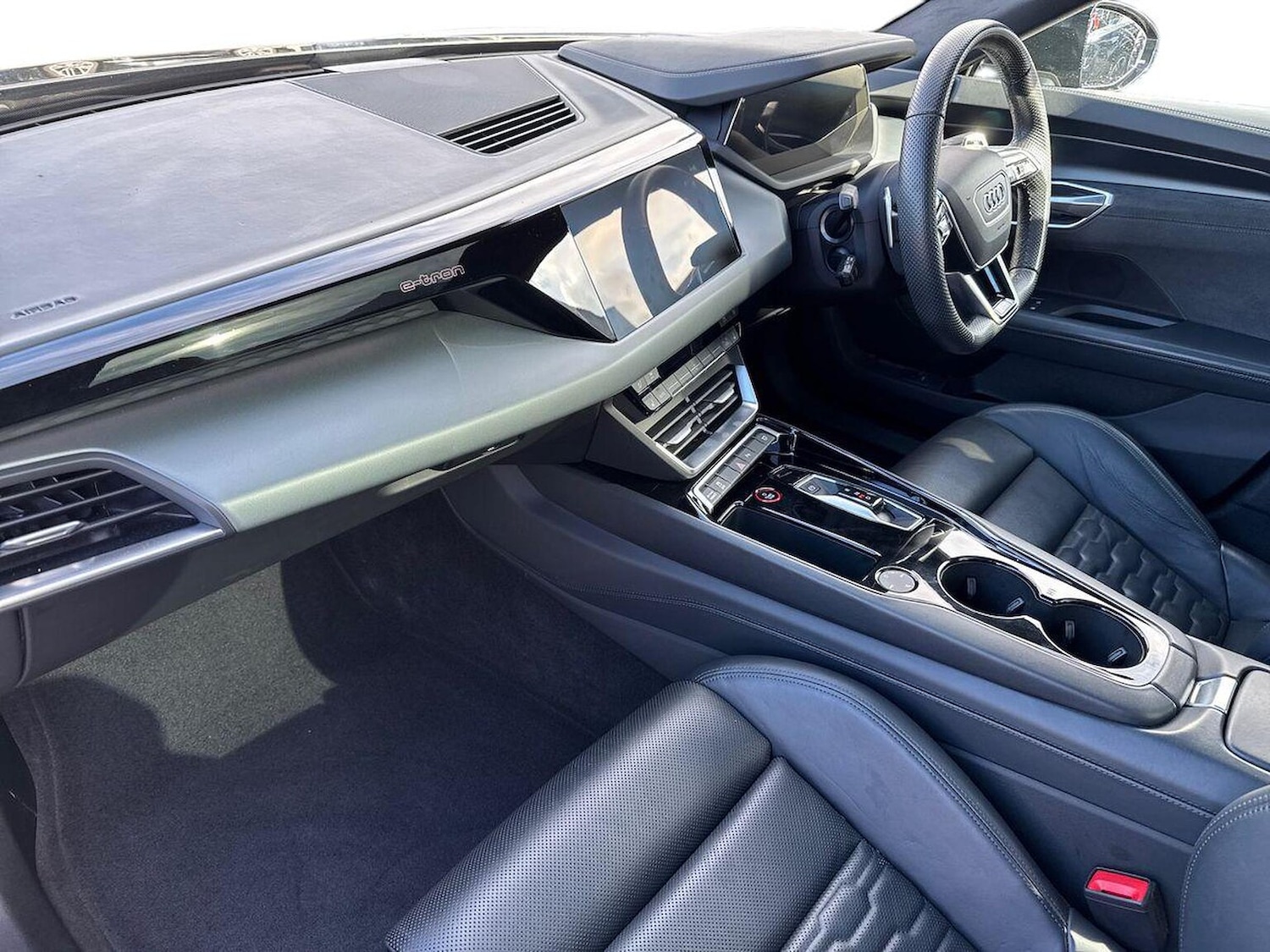 Used Audi RS e-tron GT 2023 for sale - 78192684: Photo 9