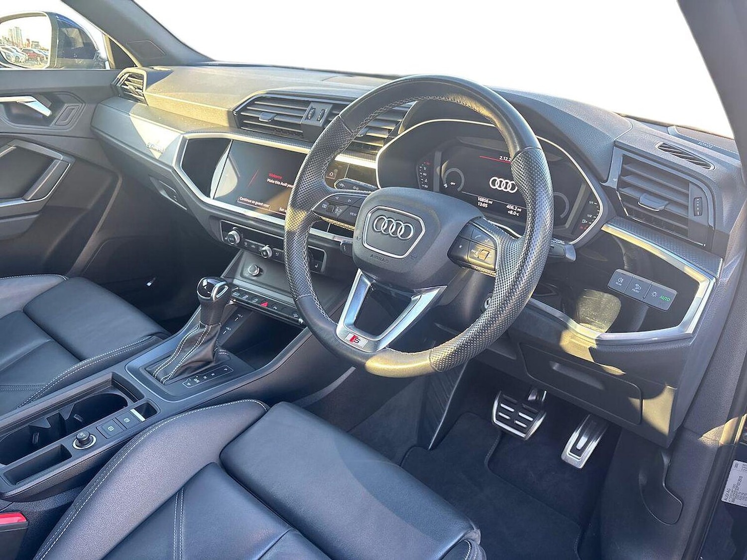 Used Audi Q3 2022 for sale - 76791827: Photo 15