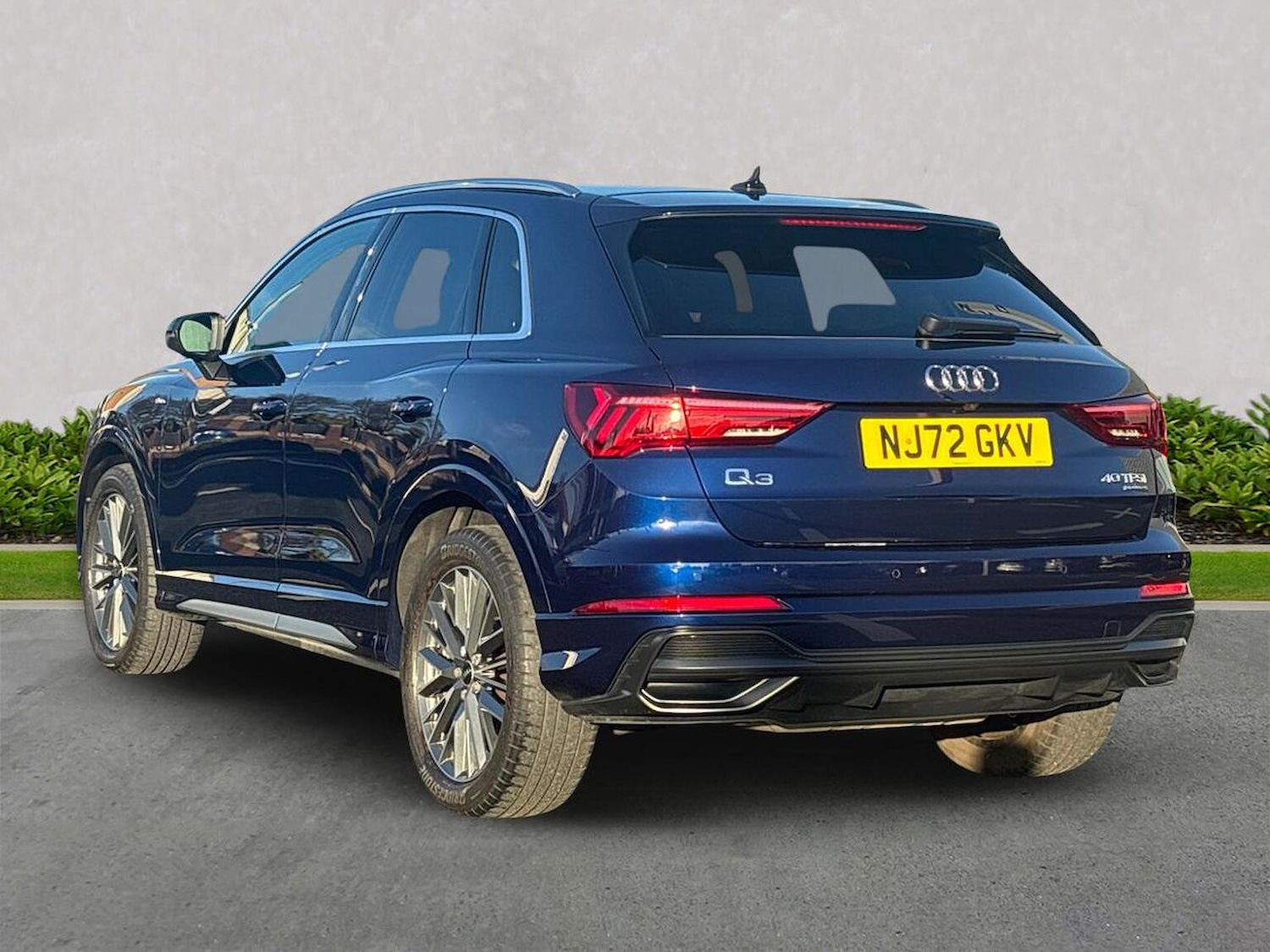 Used Audi Q3 2022 for sale - 76791827: Photo 2