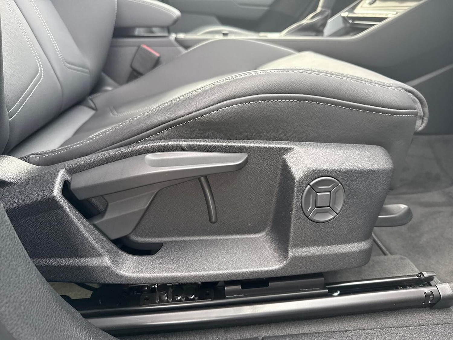 Used Audi Q3 2025 for sale - 76541866: Photo 30