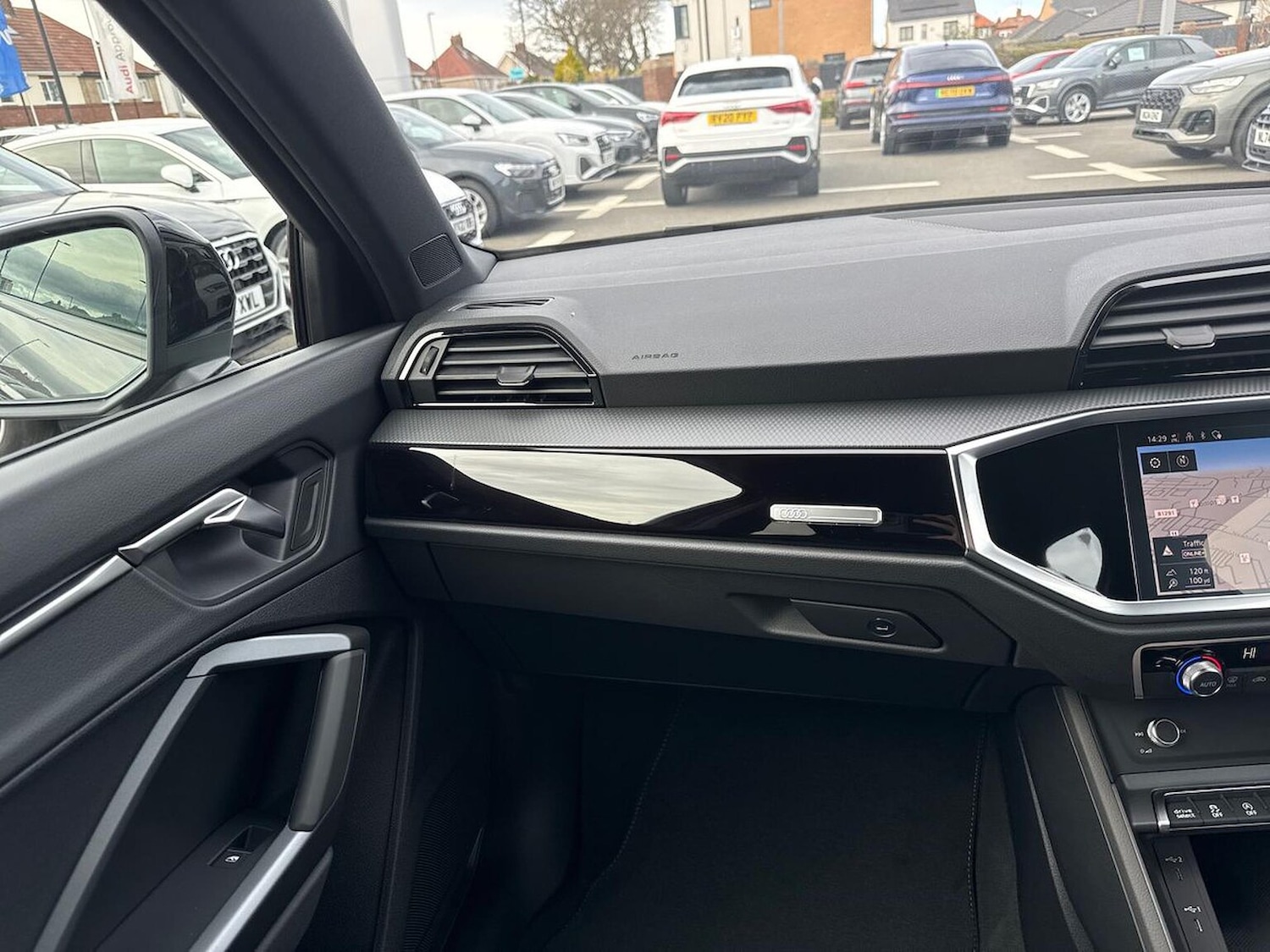 Used Audi Q3 2025 for sale - 76541866: Photo 32