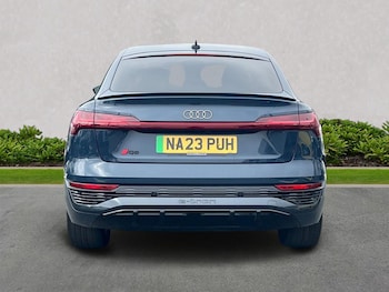 Used Audi Q8 2023 for sale - 79379468: Photo