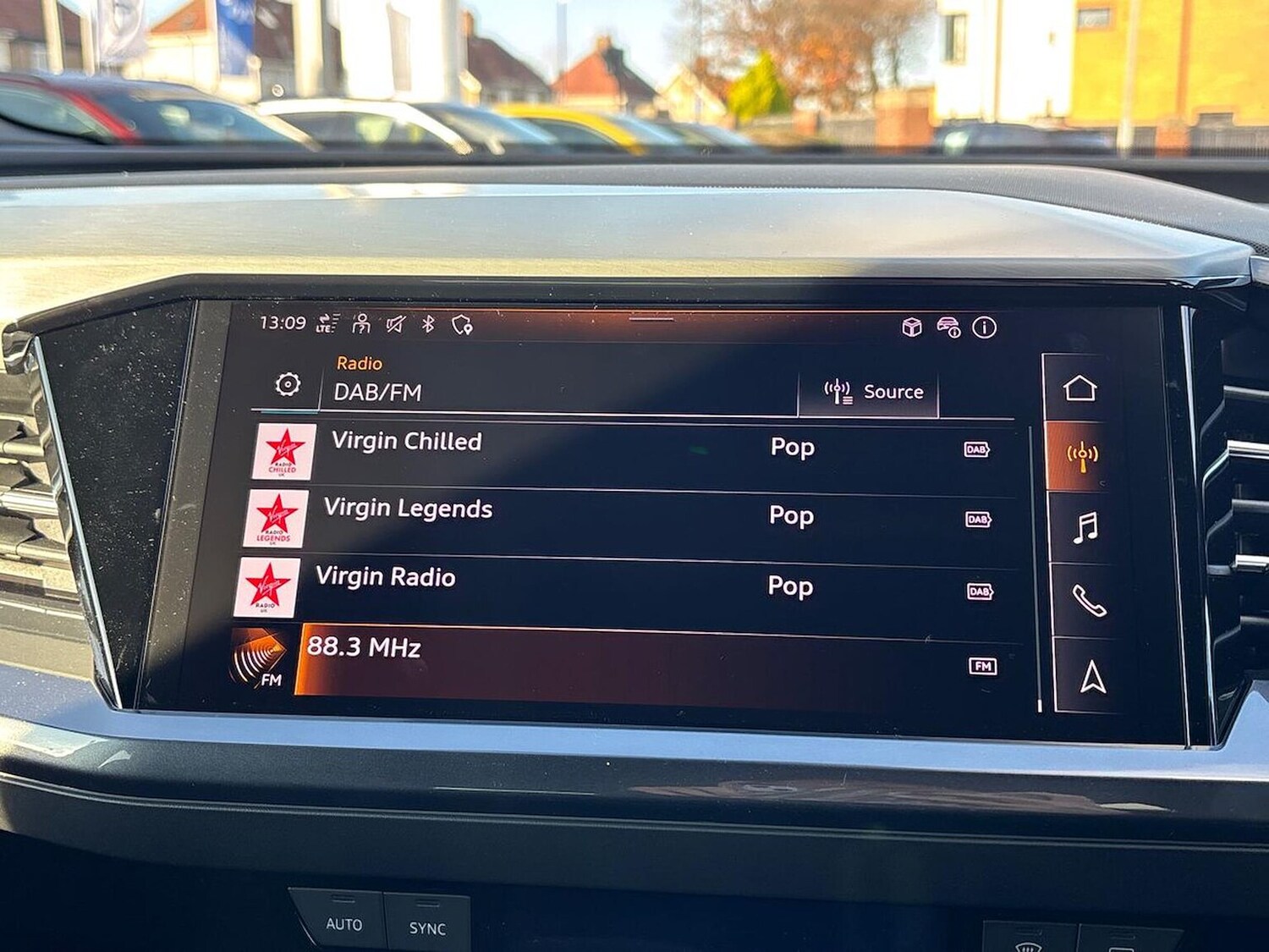 Used Audi Q4 e-tron 2023 for sale - 76547756: Photo 11